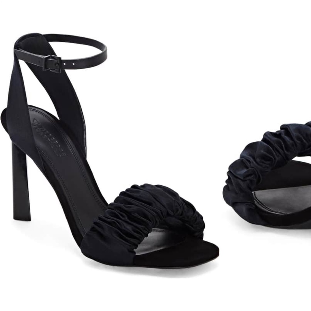 Keydo Ankle Strap Sandal
MERCEDES CASTILLO